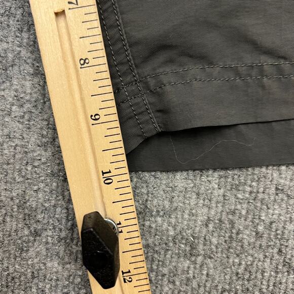 The North Face Hiking Shorts Men's XL Gray Pockets Belted Flat Front Zip Fly - Picture 13 of 13